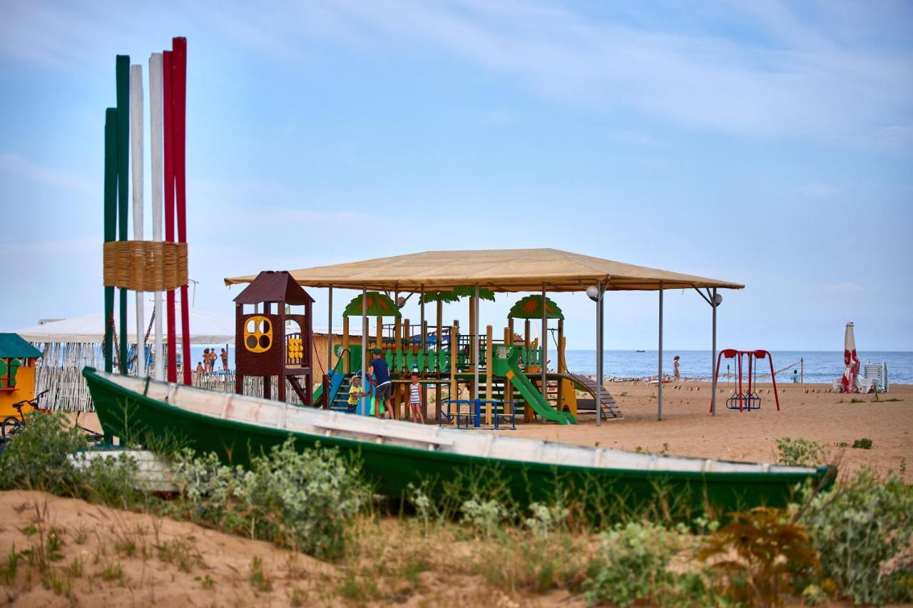 Hotel Bugaz Sea View à Gribovka Extérieur photo