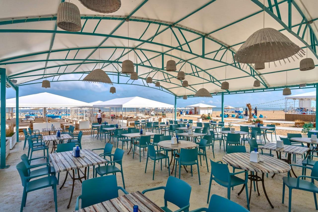 Hotel Bugaz Sea View à Gribovka Extérieur photo